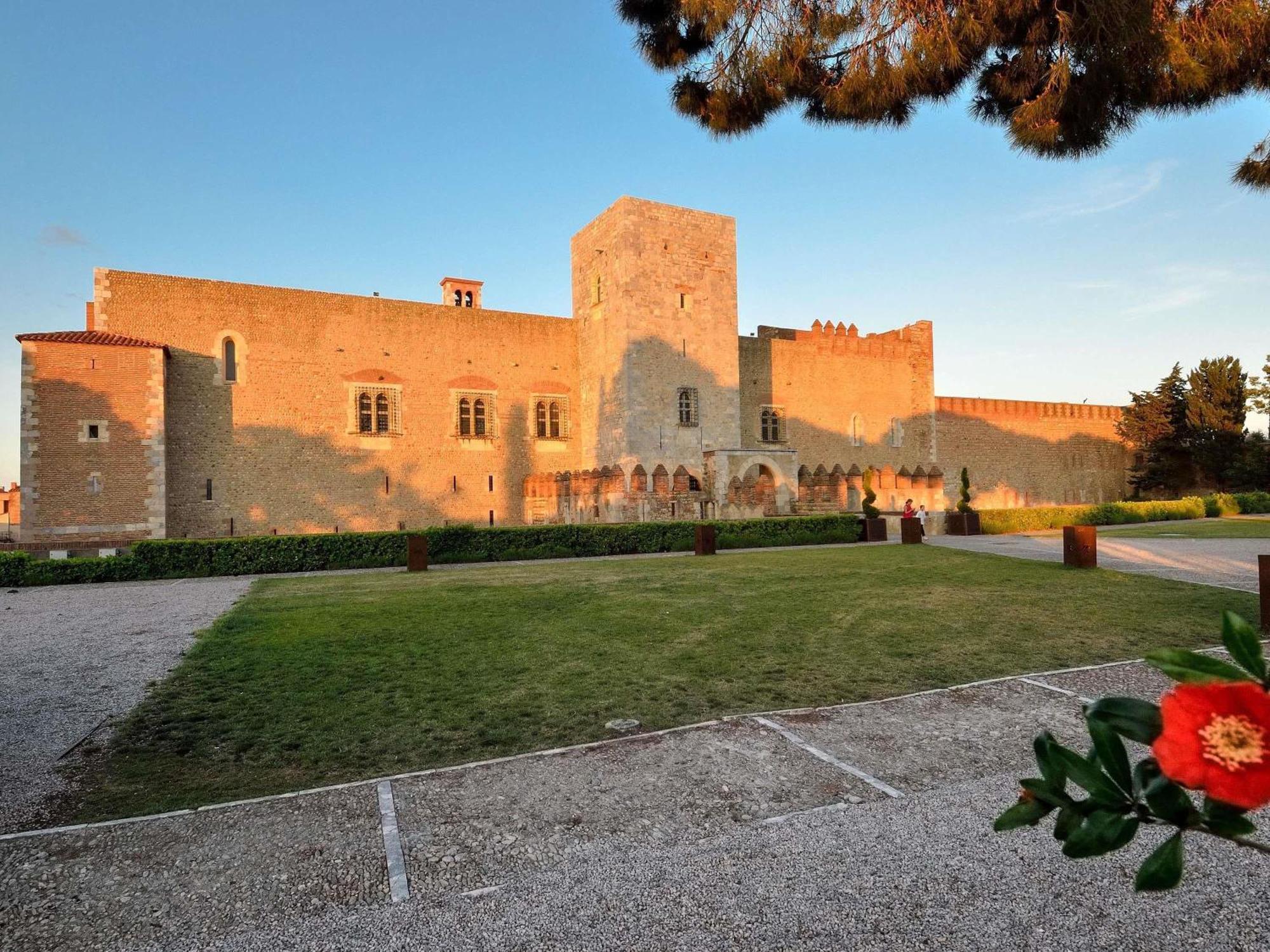 Hotelf1 Perpignan Sud Exterior foto
